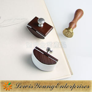 Rocking Ink Blotter aus Holz im antiken Stil - Product Image 6