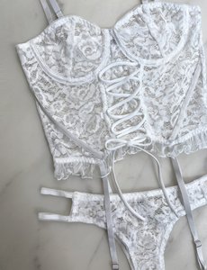 Set pakaian dalam wanita seksi mewah dua potong, Set Lingerie wanita seksi renda motif bunga putih, Bra jaring dan celana dalam, Set Garter rumbai, pakaian dalam wanita seksi mewah - Product Image 6