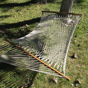 इनडोर आउटडोर विश्राम के लिए अतिरिक्त टिकाऊ और आरामदायक हैममॉक, डबल लेयर पॉलीप्रोपाइलीन जाल बुनाई - Product Image 2