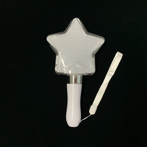 Các loại màu sắc nhấp nháy LED Light Up Wand Magic <span class=keywords><strong>Star</strong></span> Wand tim <span class=keywords><strong>Shape</strong></span> <span class=keywords><strong>Glow</strong></span> <span class=keywords><strong>Sticks</strong></span> Light-Up Wand cho Đảng - Product Image 4