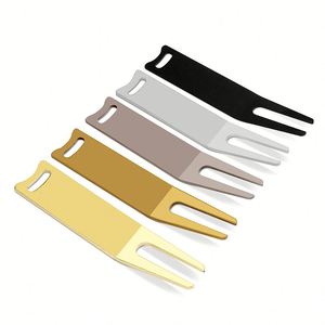 Outil de réparation de divots de golf en métal personnalisé – Outil durable avec design personnalisé pour les golfeurs, portable pour enfants et adultes - Product Image 4