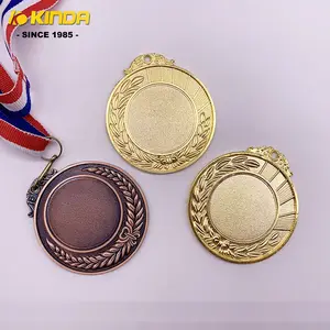 Fabbricazione personalizzata in bianco 3d sport pressofusione smalto morbido personalizzato oro argento bronzo campionato premi medaglia d'onore