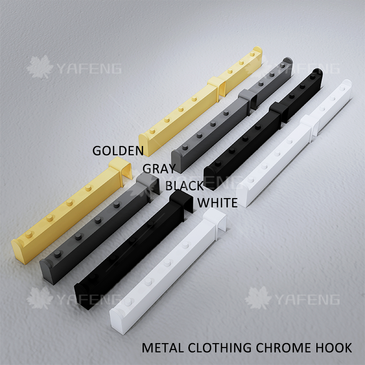 Différentes couleurs peuvent être personnalisées Crochet chromé pour vêtements en métal