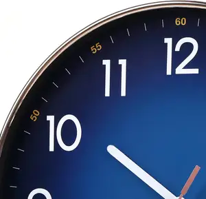 Gradiente creativo nórdico simplicidad plástico cuarzo sala de estar azul redondo silencioso lujo moderno reloj de pared personalizado