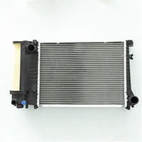 Fournitures de radiateur automatique adaptées à bmw e36, radiateur x3 E30 E34 E36 1982-1992 17111712982, usine de radiateurs