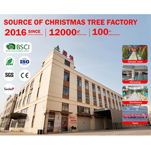 Promotion : <span class=keywords><strong>Sapin</strong></span> <span class=keywords><strong>de</strong></span> Noël artificiel 7FT en PE et PVC avec lumières LED à changement <span class=keywords><strong>de</strong></span> couleur – Décoration tendance pour la maison – Prix usine, OEM accepté - Product Image 5