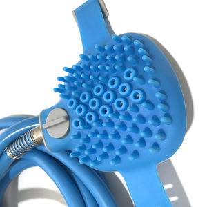 2026 Pulverizador y Cepillo Plegable de Plástico para Aseo de Mascotas con Accesorio de Ducha y Manguera de Lavado, Suministros para Baño de Perros para Uso en Baño - Product Image 4