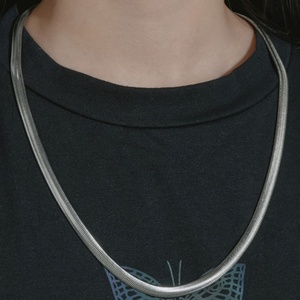 Cadena de Acero Inoxidable Plana con Diseño Espiga de Serpiente para Joyería de Moda - Product Image 2