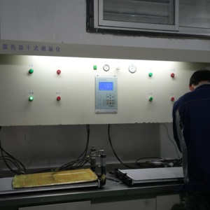 Pièces de refroidissement automobile très vendues, remplacement 16400-0S010/16400-0S020, ensemble de radiateur de voiture pour Toyota SEQUOIA 5.7L V8 '07-<span class=keywords><strong>09</strong></span> A/<span class=keywords><strong>MT</strong></span> - Product Image 6