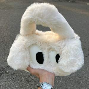 Cute Cartoon Plush <b>Big</b> Eyed Puppy Handbag White Khaki Green Zipper Closure For Women Girls Everyday Outfits 2026 Autumn Winter - Product Image 2