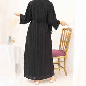 Z-29จับคู่คาร์ดิแกนลายทางกับเดรสหรูหราในชุดอาบายาสีทึบเรียบง่ายสำหรับผู้หญิงชุดมุสลิม - Product Image 4