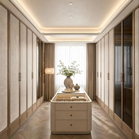 Dressing sur mesure de luxe fabriqué en Chine, dressing complet sur mesure avec îlot central et vitrine en verre