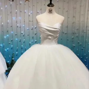 S8954F 2024 Tube Top desain Royal dengan kualitas tinggi gaya Vintage dan kereta kapel ODM pasokan gaun pengantin elegan