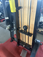 Équipement de forme physique de papillon chargé par goupille de machine de presse de poitrine assise commerciale pour l'entraînement de gymnase