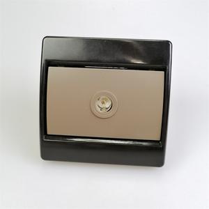 Interruptor Táctil Individual/Múltiple <span class=keywords><strong>Ingelec</strong></span>, Estándar Europeo, Interruptor de Pared para Uso Doméstico, para Luces y Televisores, Instalación Empotrada, 1 Año de Garantía - Product Image 4