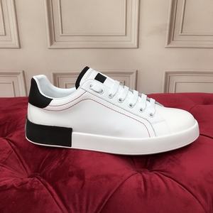 Chaussures décontractées pour hommes en cuir véritable de luxe personnalisées, amortissantes, anti-odeurs, respirantes, chaussures de sport pour la marche - Product Image 1