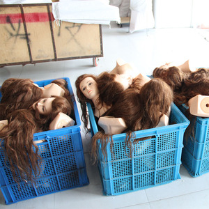 Usine Personnalisation 26 Pouces Poupée Transplantation 30 Pouces Naturel Cils De <span class=keywords><strong>Coiffure</strong></span> Tressage Cheveux Formation Chef Pour Dentaire - Product Image 2