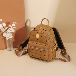 Sac à dos de créateur M-Family en cuir véritable de vachette, sac de voyage de luxe pour femme, grande capacité, style créateur - Product Image 5