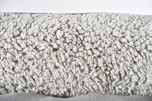 Cama para Perros Hecha en la UE al por Mayor Suministros para Mascotas Cama Cálida Cojín Extraíble Nido para Gatos con Diseño de Cremallera - Product Image 4