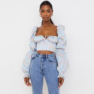 OUDINA Novedades <span class=keywords><strong>2022</strong></span> Hollow Floral Zipper Blusa de manga larga Crop Top para mujeres Tops - Product Image 2