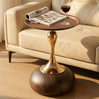 Table d'appoint ronde multifonctionnelle de luxe léger, plateau en acier enduit imprimé grain de noyer résistant aux rayures