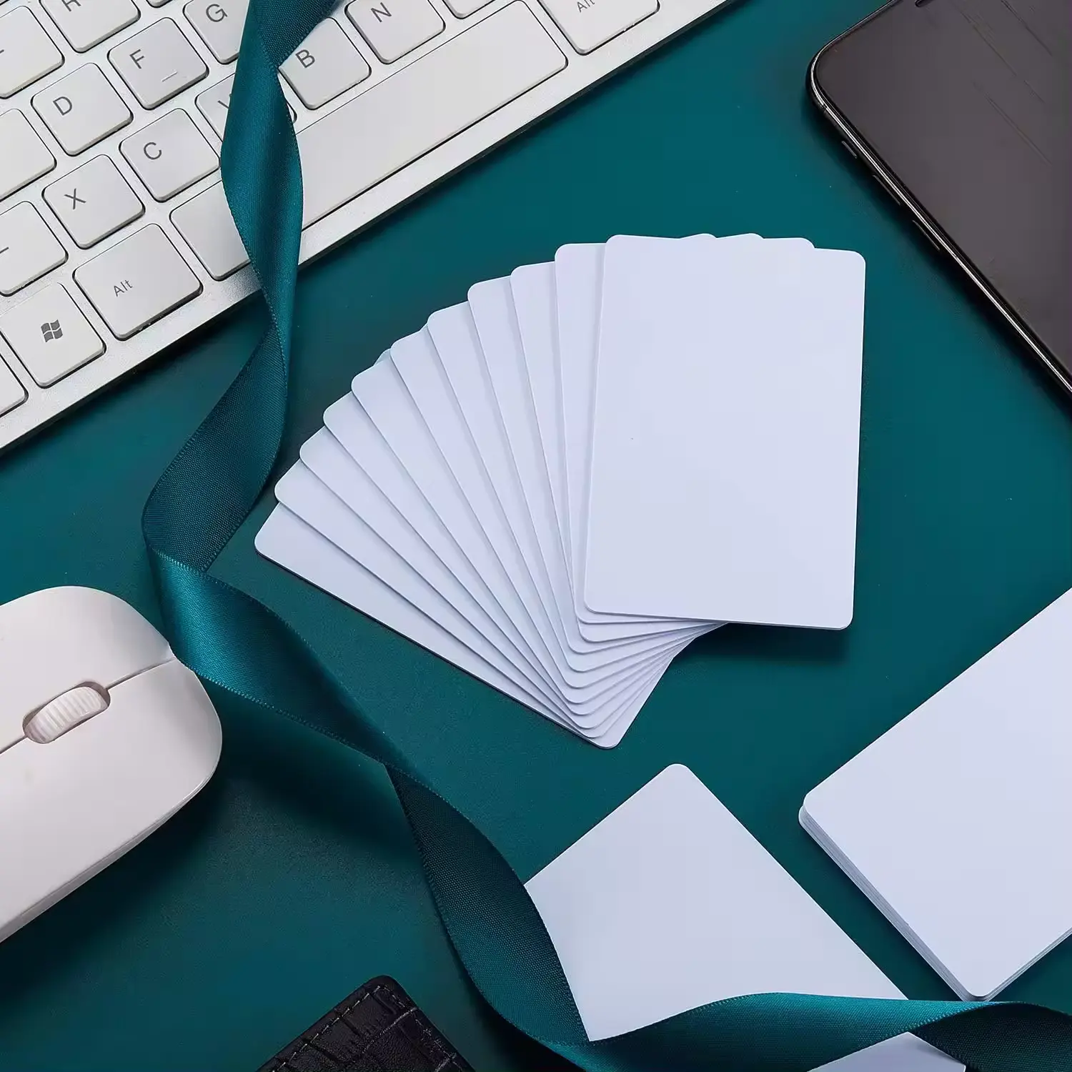 Chất lượng cao tùy chỉnh/trống RFID NFC kinh doanh thẻ nhựa/giấy ID thẻ cho tự-in ấn để kiểm soát truy cập