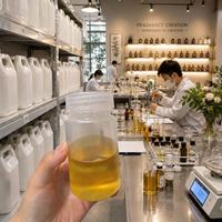 Huile de parfum inspirée, en gros, huile de parfum de luxe de créateur pure pour la fabrication professionnelle de parfums