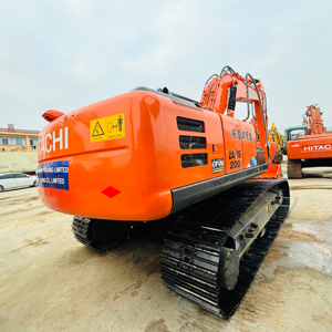 Excavadora de segunda mano Excavadora de orugas de segunda mano en mejores condiciones Japón Original Hitachi ZX200 - Product Image 1