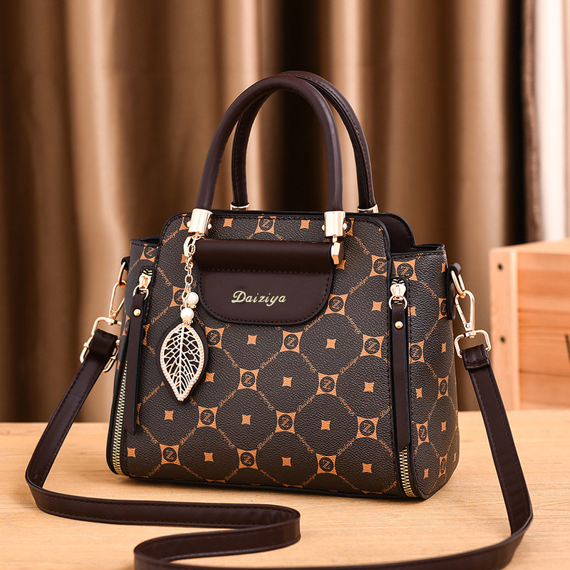Light Luxury Large Capacity Single Shoulder Women's Handbag