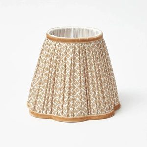 Bestseller Lampenschirm im Retro-Stil, Maßgefertigter Metallrahmen-Lampenschirm, Hotel-Lampenabdeckungen, Stoff-Tischlampenschirm, Nachtlicht-Lampenschirm - Product Image 2