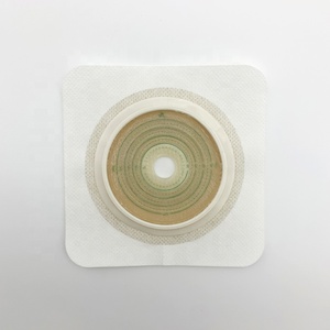 Barrière de <span class=keywords><strong>sac</strong></span> de colostomie barrière de poche de <span class=keywords><strong>stomie</strong></span> avec bordure de bande <span class=keywords><strong>pour</strong></span> les soins de <span class=keywords><strong>stomie</strong></span> d'iléostomie 60mm - Product Image 2