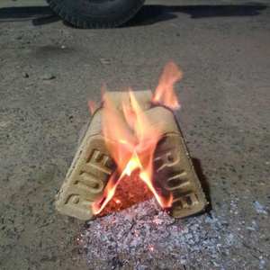 Virutas de Madera, Bloque de Briquetas de Aserrín Comprimido, Briqueta de Madera RUF, 7% de Humedad Máxima, 4500 KCAL/KG, Alta Densidad, 1078 Energía, Ceniza - Product Image 1