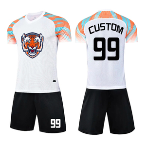 ชุดฟุตบอลเสื้อฟุตบอล - Product Image 1