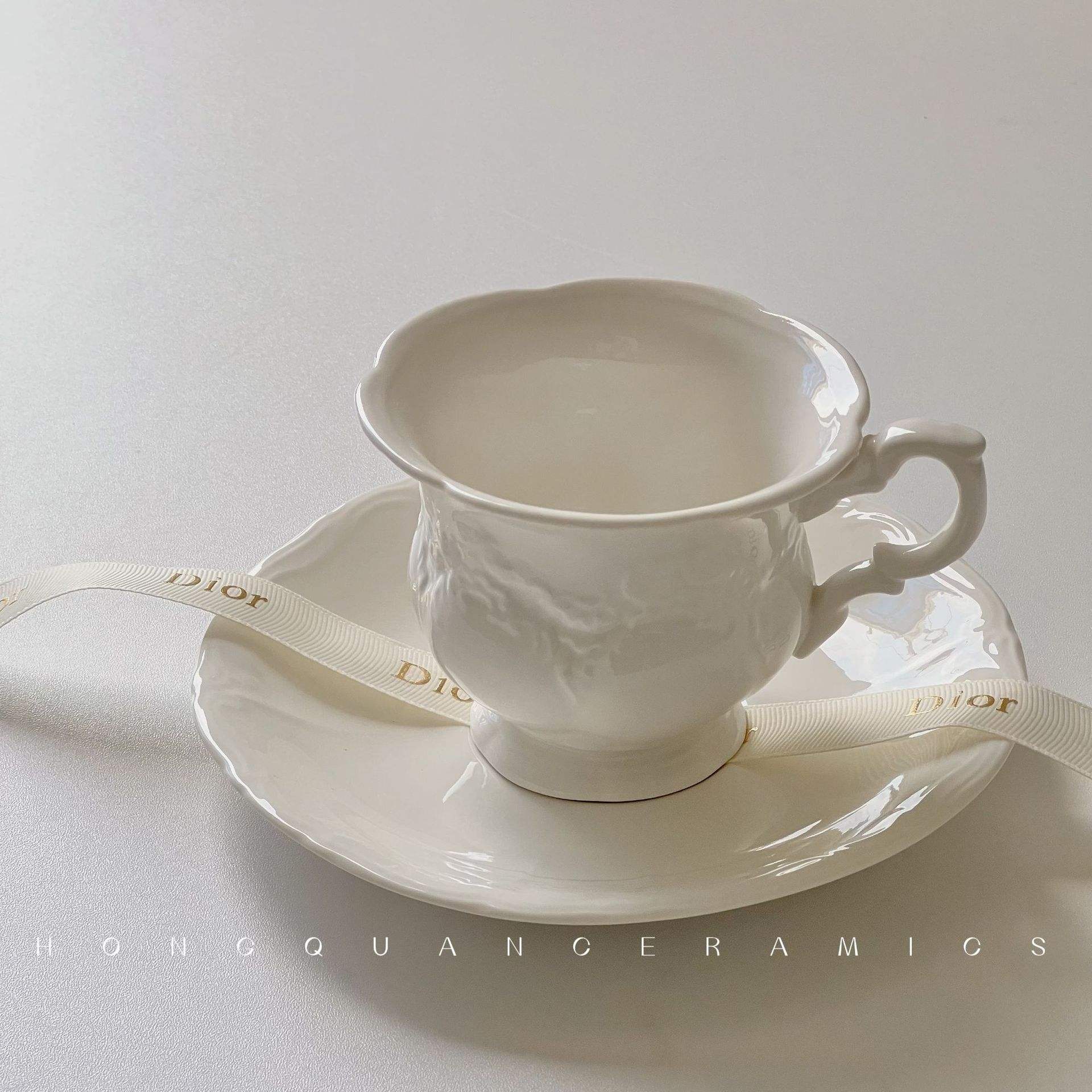 Relief cups and plates