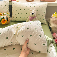 Ensemble de literie 3/4 pièces à imprimé cœur vert, drap de lit ultra doux et respirant, housse de couette en coton seersucker pour dortoir et maison