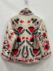 Chaqueta Étnica de Lujo, Estilo Boho Suzani, Chaqueta de Terciopelo con Bordado Indio Suzani, Chaqueta Unisex de Primavera para un Estilo Elegante - Product Image 5