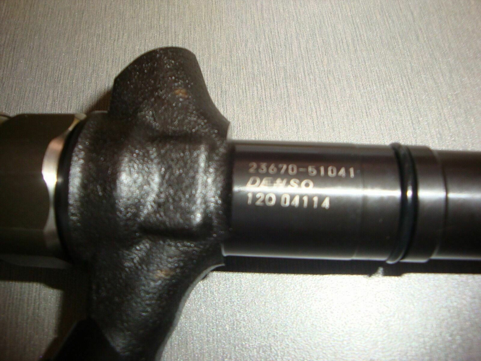fuel injector 23670-59018 23670-51041 095000-9770 095000-9740 for toyota Land Cruiser 1VD-FTV common rail injector 23670-59018