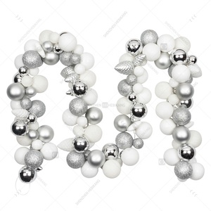 Guirlande <span class=keywords><strong>de</strong></span> <span class=keywords><strong>porte</strong></span> décorée <span class=keywords><strong>de</strong></span> Offre Spéciale guirlande <span class=keywords><strong>de</strong></span> boules <span class=keywords><strong>de</strong></span> Noël saisonnières guirlande d'hiver - Product Image 6