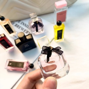 Muestra de Perfume Q No Man's Land Oriental Tune Rose Reverse Paris <span class=keywords><strong>Blue</strong></span> para Hombre y Mujer, Fragancia Ligera y Duradera, Venta al por Mayor, 7.5ml - Product Image 2