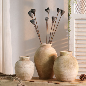 Vases décoratifs en porcelaine à surface rugueuse style shabby chic, faits à la main, écologiques, pour centre de table, maison et mariage, vente en gros - Product Image 1