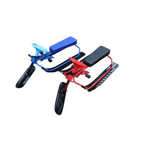 Course <span class=keywords><strong>de</strong></span> <span class=keywords><strong>neige</strong></span> en gros <span class=keywords><strong>avec</strong></span> <span class=keywords><strong>volant</strong></span> et double freins <span class=keywords><strong>luge</strong></span> <span class=keywords><strong>de</strong></span> descente durable adaptée aux enfants et aux adultes coureur <span class=keywords><strong>de</strong></span> <span class=keywords><strong>neige</strong></span> - Product Image 3