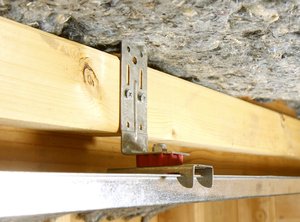 Integrated Resilient Sound Isolation Clip (Ceiling Damper / Combined RSIC Mount Bracket), Made in China - Product Image 3