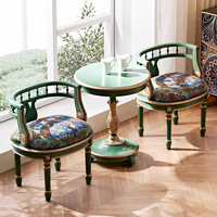 Ensemble de salon de luxe rétro français en bois massif, comprenant un canapé trois places, une chaise et une longue table, pour usage domestique, salon, balcon et loisirs
