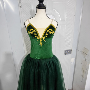 Yk218 rosa caldo/verde professionale <span class=keywords><strong>danza</strong></span> <span class=keywords><strong>danza</strong></span> <span class=keywords><strong>tutù</strong></span> Costume da concorso 7 strati plissettato <span class=keywords><strong>tutù</strong></span> Pancake <span class=keywords><strong>tutù</strong></span> - Product Image 5