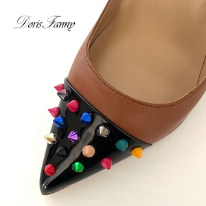 Produttore di <span class=keywords><strong>scarpe</strong></span> da donna <span class=keywords><strong>con</strong></span> <span class=keywords><strong>tacco</strong></span> alto stile stile stile <span class=keywords><strong>scarpe</strong></span> da donna estive <span class=keywords><strong>con</strong></span> <span class=keywords><strong>borchie</strong></span> multicolori Gen - Product Image 5