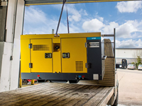 Nouveau compresseur d'air mobile à vis diesel Atlas Copco U190-12, 12 bars, 190 CFM, pour le sablage et la construction