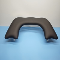 Almohada de Mano Plegable de Esponja y Cuero PU en Forma de U Personalizable al por Mayor 2024 para Manicura Profesional en Salón de Uñas
