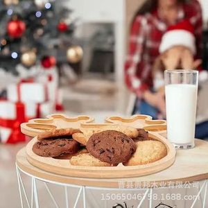Bandeja de madera con forma de reno navideño Guibang de 32 cm, bandeja decorativa para servir postres y frutas en restaurantes. - Product Image 3