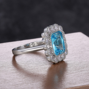 Anello da Donna F678 in Argento Sterling 925 con Zaffiro, Taglio Smeraldo, Incastonatura Geometrica a Pavé, Anello di Fidanzamento - Product Image 6