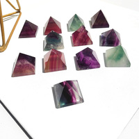 Pyramide en Fluorite Arc-en-ciel Naturelle de 3 cm en Gros, Pierre de Guérison en Cristal Coloré pour la Méditation Feng Shui et la Décoration Intérieure – Approvisionnement en Vrac